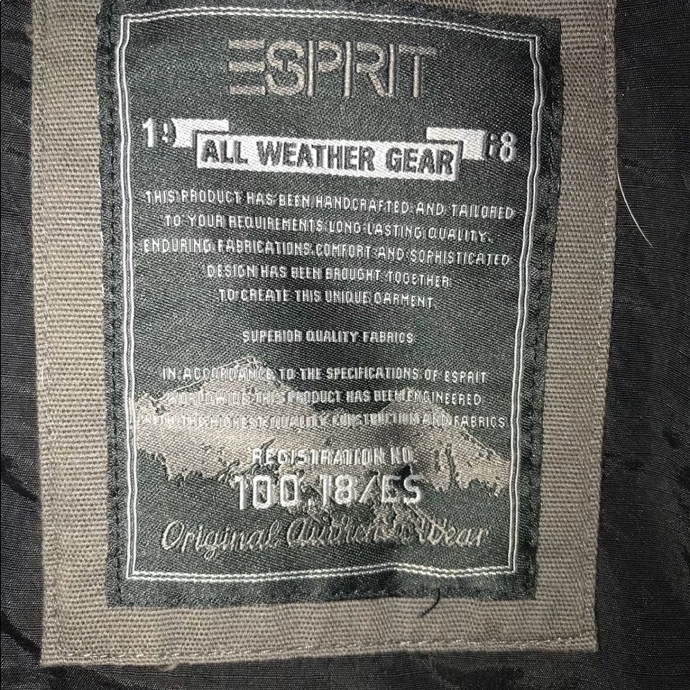 Esprit winter jacket - Picture 4 of 5